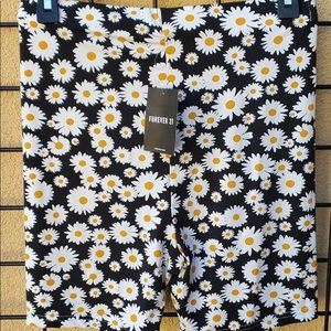 Forever 21 flower biking shorts